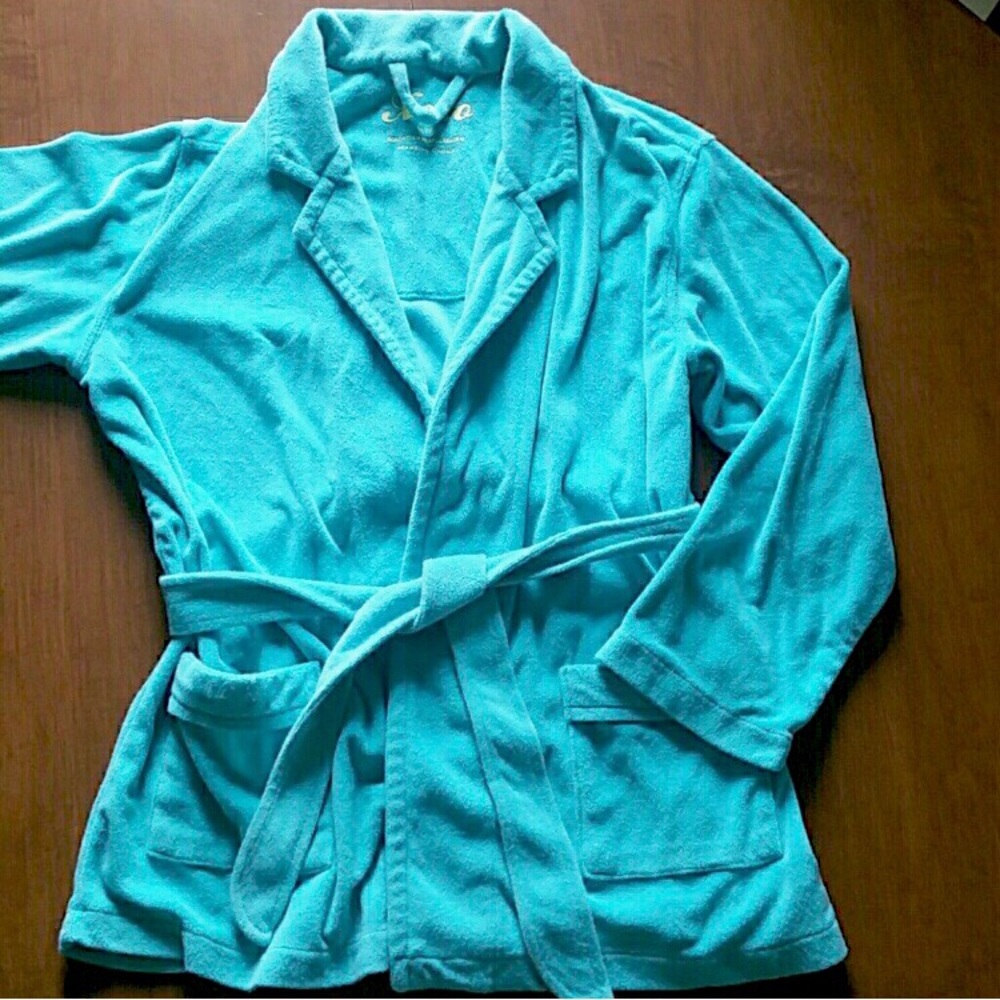 Robe Size Medium